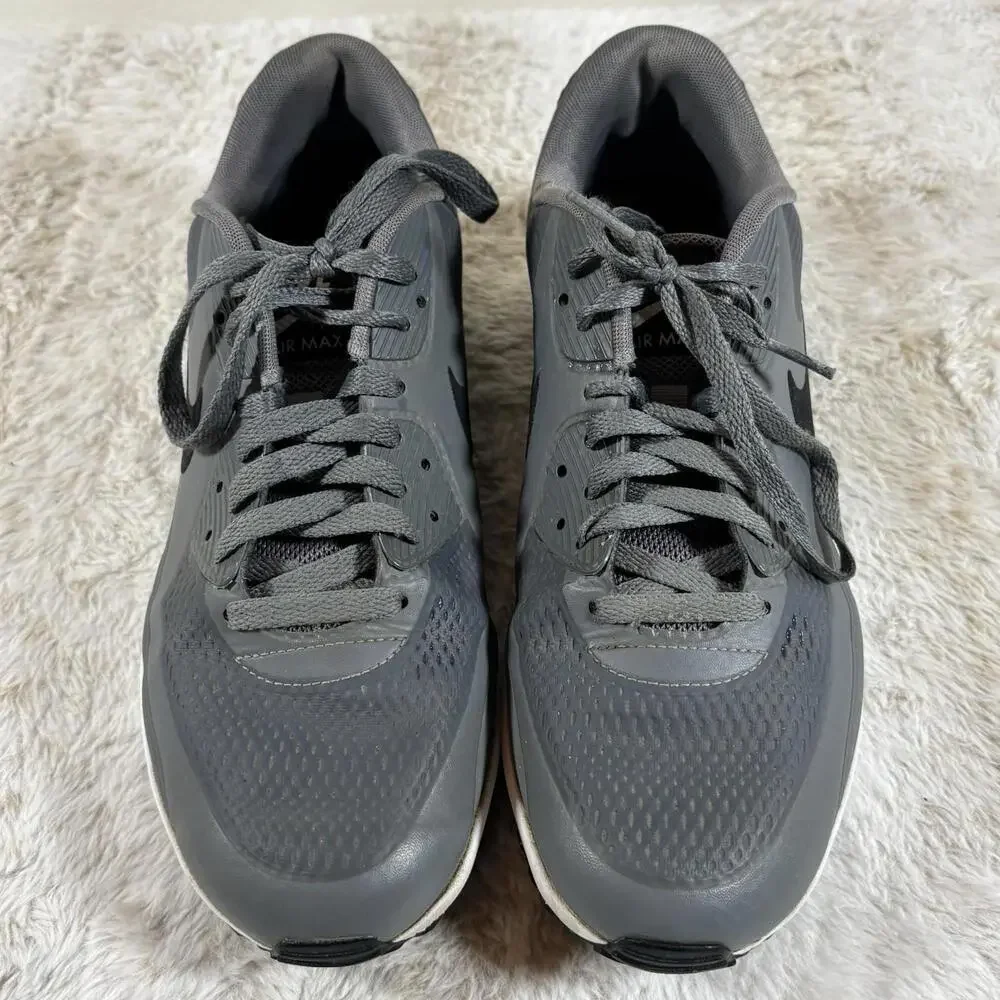 Nike step onto